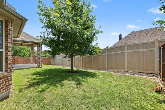 9320 Western Ridge Trail, North Richland Hills, TX 76182