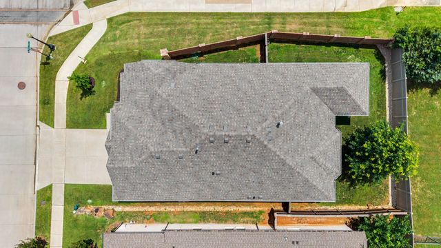 9320 Western Ridge Trail, North Richland Hills, TX 76182