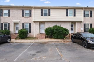 407 Kirkcaldy Court, Fayetteville, NC 28314