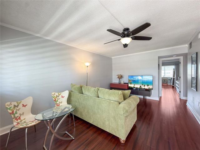 8100 DR MARTIN LUTHER KING JR STREET N 202, St Petersburg, FL 33702