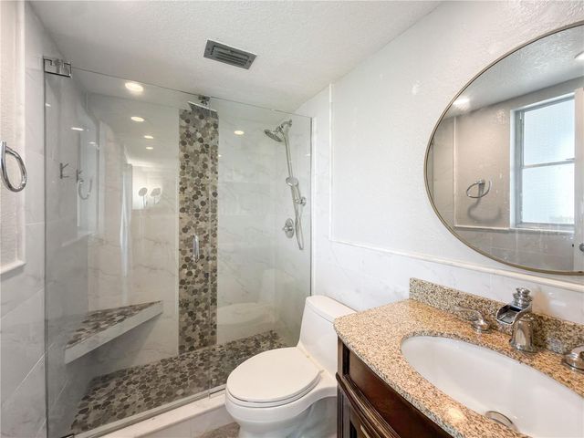 8100 DR MARTIN LUTHER KING JR STREET N 202, St Petersburg, FL 33702