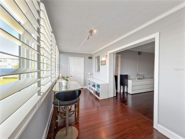 8100 DR MARTIN LUTHER KING JR STREET N 202, St Petersburg, FL 33702