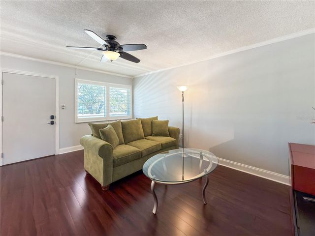 8100 DR MARTIN LUTHER KING JR STREET N 202, St Petersburg, FL 33702