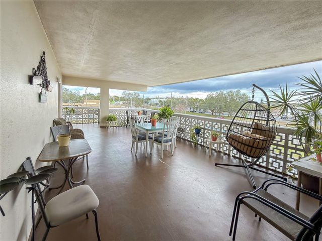 8100 DR MARTIN LUTHER KING JR STREET N 202, St Petersburg, FL 33702