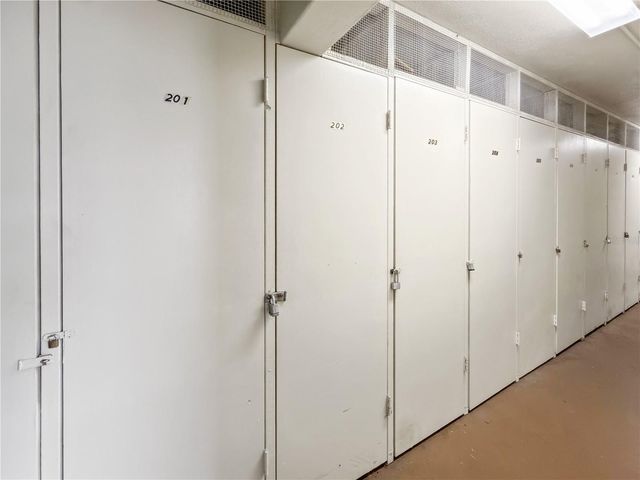 8100 DR MARTIN LUTHER KING JR STREET N 202, St Petersburg, FL 33702