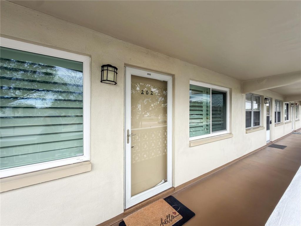 8100 DR MARTIN LUTHER KING JR STREET N 202, St Petersburg, FL 33702
