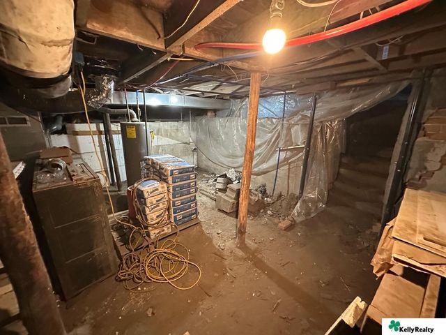 1930 5th Avenue, Kearney, NE 68845