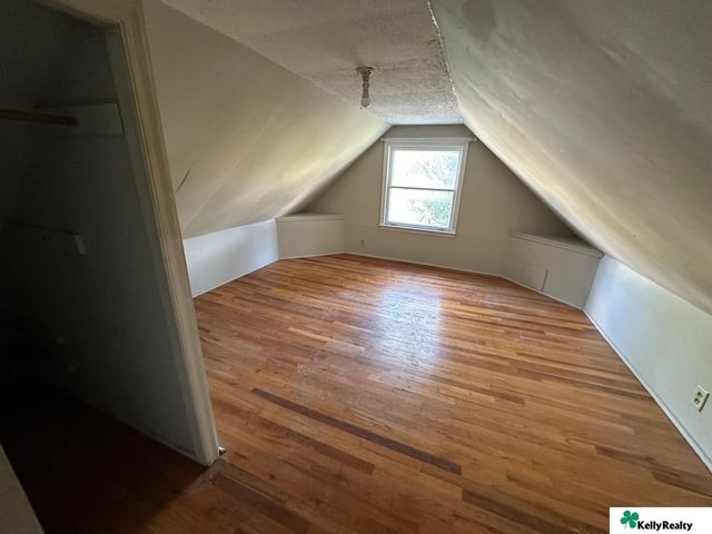 1930 5th Avenue, Kearney, NE 68845