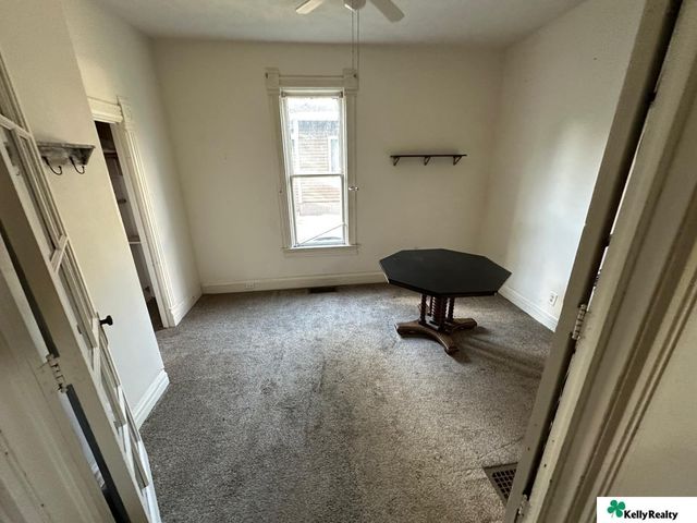 1930 5th Avenue, Kearney, NE 68845