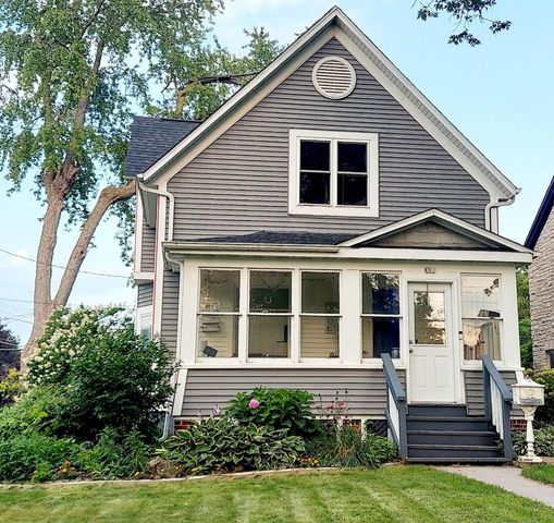 202 Grand AVENUE, Hartford, WI 53027