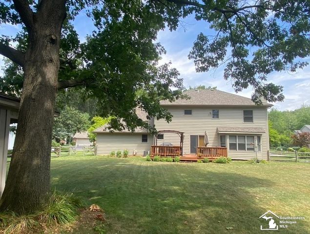 3405 Shadywood Drive, Bedford Twp, MI 48144