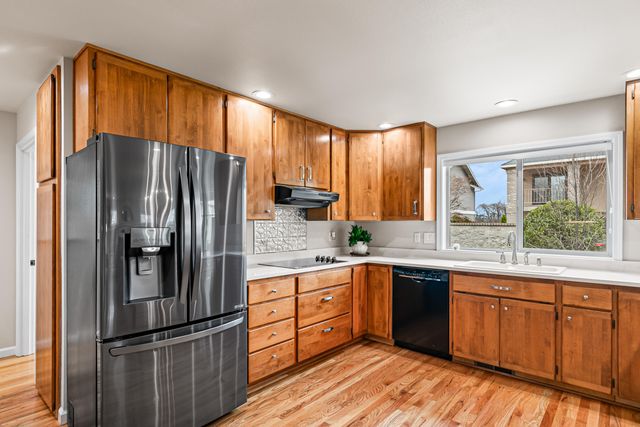 3115 Salishan Court, Medford, OR 97504