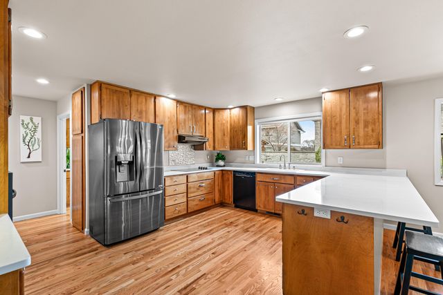 3115 Salishan Court, Medford, OR 97504