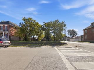 825-827 Bellows Avenue, Columbus, OH 43223