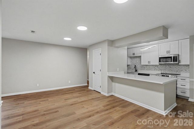 6260 Rosecroft Drive 6260, Charlotte, NC 28215