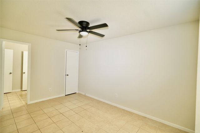 19010 Remington Springs Dr, Houston, TX 77073