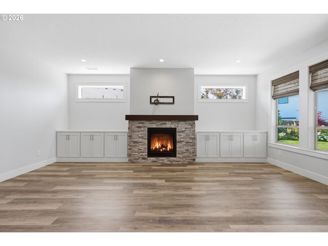 1285 S FIELDCREST Dr, Ridgefield, WA 98642