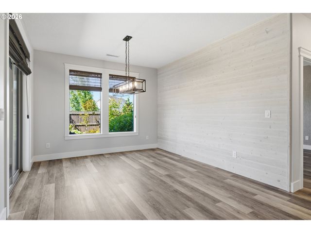 1285 S FIELDCREST Dr, Ridgefield, WA 98642
