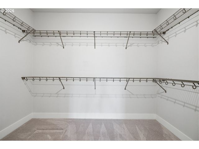 1285 S FIELDCREST Dr, Ridgefield, WA 98642