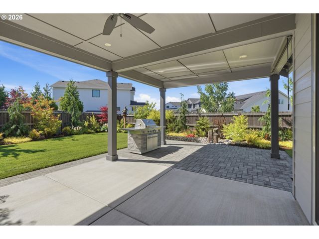 1285 S FIELDCREST Dr, Ridgefield, WA 98642