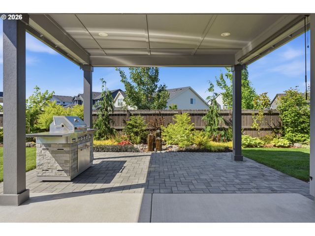 1285 S FIELDCREST Dr, Ridgefield, WA 98642
