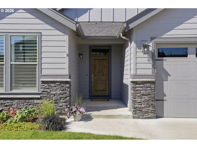 1285 S FIELDCREST Dr, Ridgefield, WA 98642