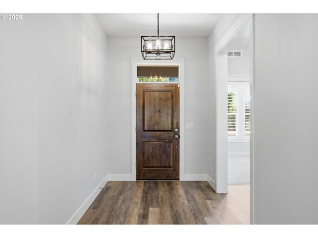 1285 S FIELDCREST Dr, Ridgefield, WA 98642