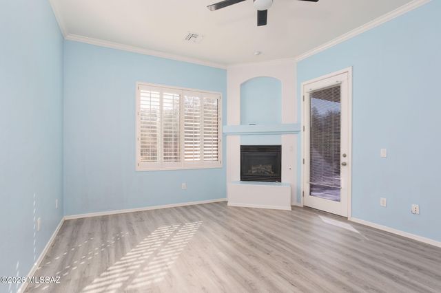 10706 N Hewitt Place, Oro Valley, AZ 85737