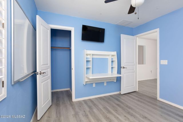 10706 N Hewitt Place, Oro Valley, AZ 85737