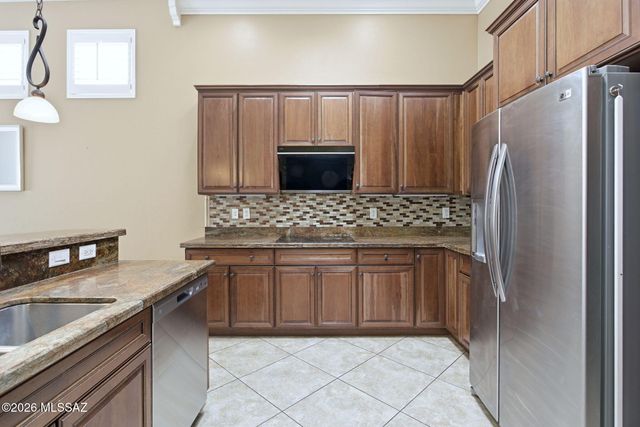 10706 N Hewitt Place, Oro Valley, AZ 85737