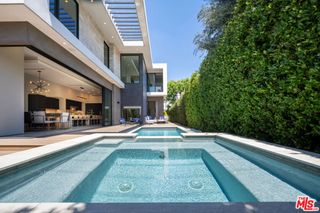 8356 W 4th Street, Los Angeles, CA 90048