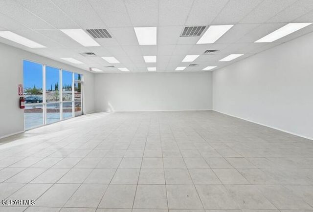 3300 GEORGE DIETER Drive, El Paso, TX 79936