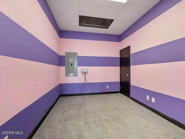 3300 GEORGE DIETER Drive, El Paso, TX 79936