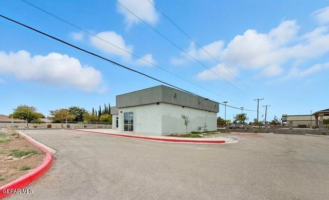 3300 GEORGE DIETER Drive, El Paso, TX 79936