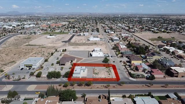 3300 GEORGE DIETER Drive, El Paso, TX 79936