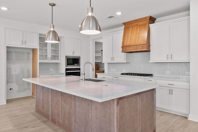 2302 Sarah Drive, Rockwall, TX 75087