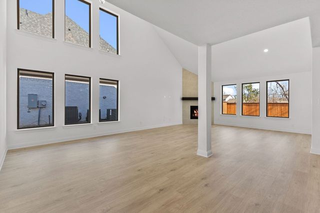 2302 Sarah Drive, Rockwall, TX 75087