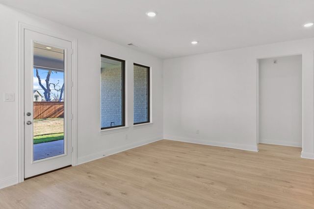 2302 Sarah Drive, Rockwall, TX 75087