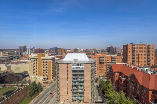 4950 Central Street 1001, Kansas City, MO 64112