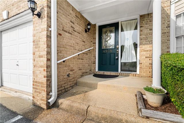 4938 April AVE, Virginia Beach, VA 23464