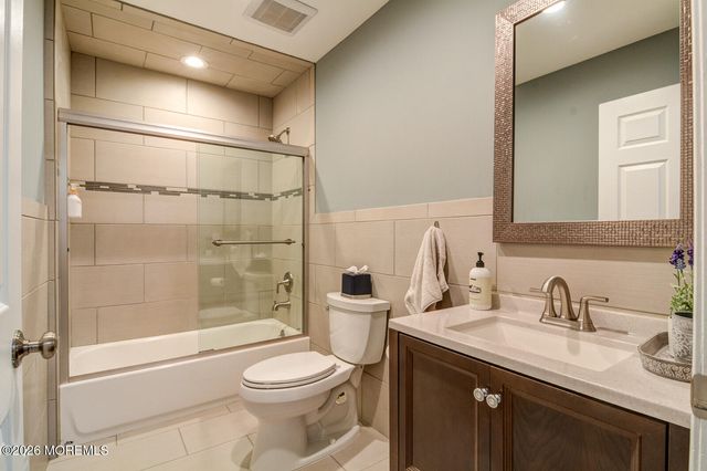 33 Barn Swallow Boulevard, Marlboro, NJ 07746