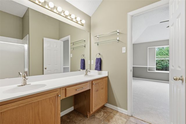 1232 Michael Avenue, Lewisville, TX 75077