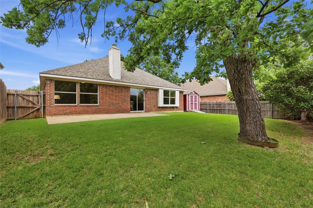 1232 Michael Avenue, Lewisville, TX 75077