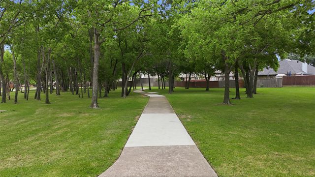 1232 Michael Avenue, Lewisville, TX 75077