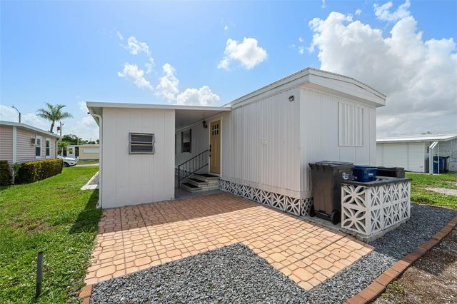 1109 45TH AVENUE E, Ellenton, FL 34222