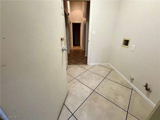 1813 Lyell Canyon Lane, Las Vegas, NV 89134