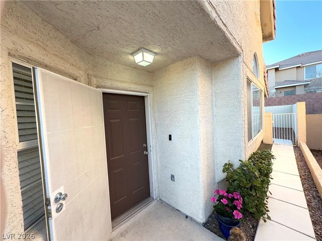 1813 Lyell Canyon Lane, Las Vegas, NV 89134