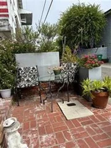 1235 N Coast Highway A, Laguna Beach, CA 92651