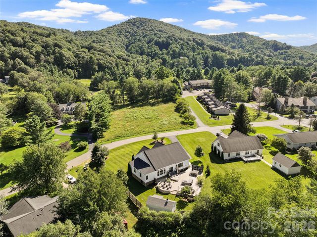 394 Kellwood Drive, Boone, NC 28607