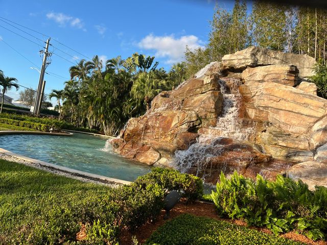 6549 Via Regina 6549, Boca Raton, FL 33433